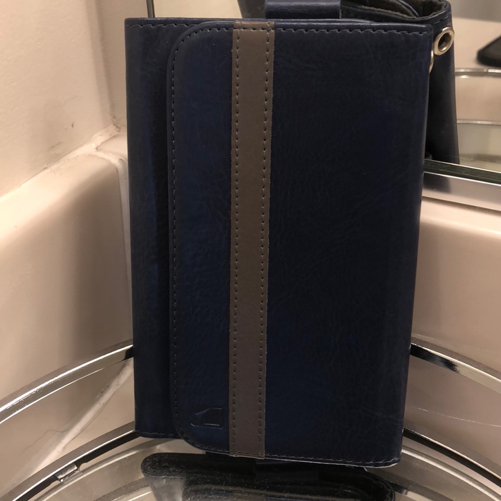 Iphone + ID/Credit Card Carrying Case
